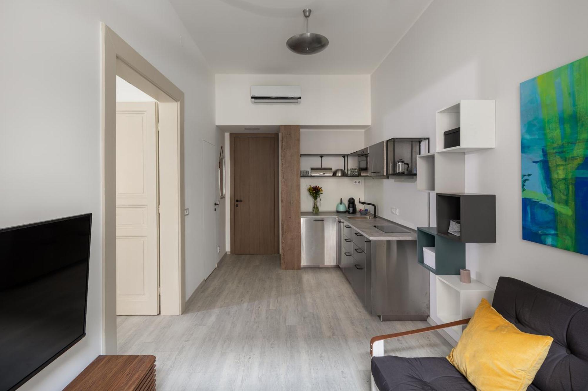 Appartement Designer In New Town By Days - 
